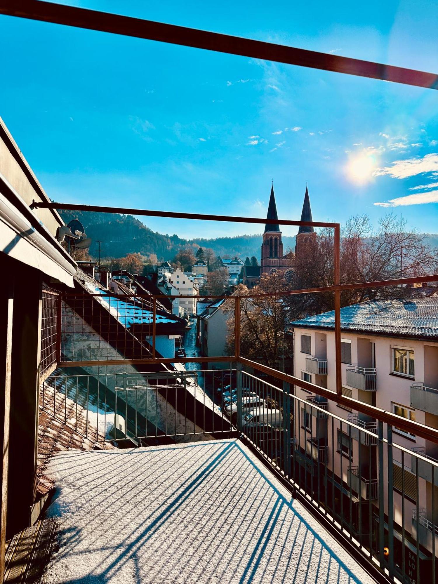 Zentrale Wohnung Mit Dachterasse 브레겐츠 외부 사진