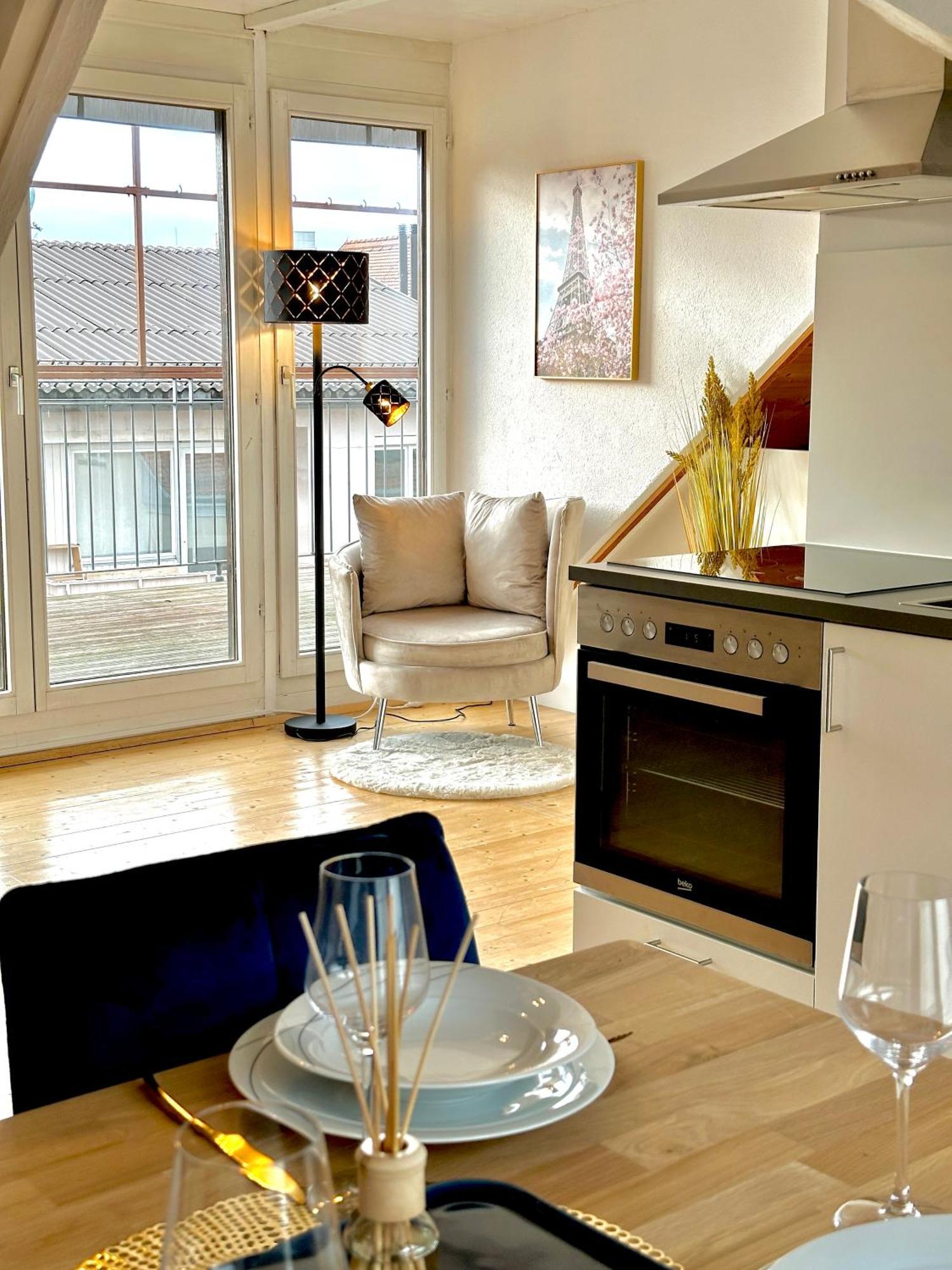 Zentrale Wohnung Mit Dachterasse 브레겐츠 외부 사진